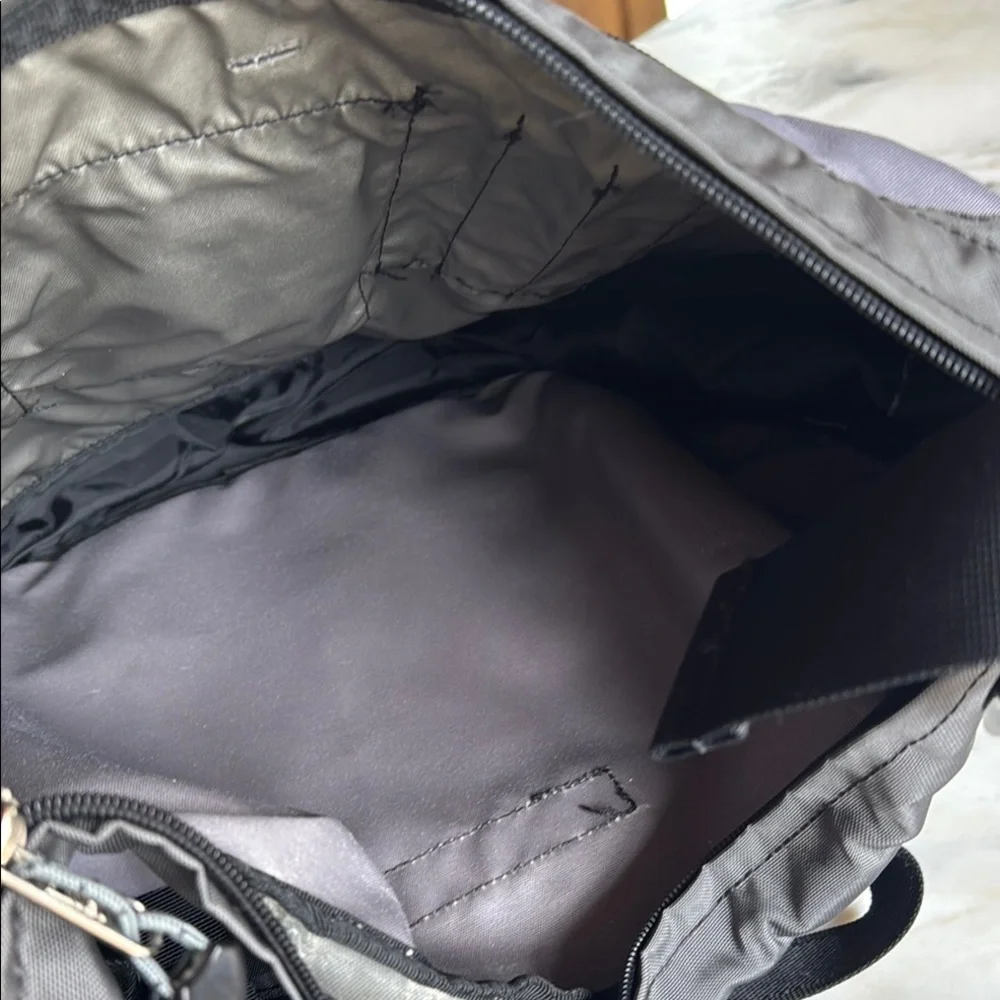 REI Musette Messenger Bag Black & Gray